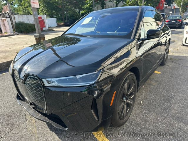 2024 BMW iX  - 23033945 - 3