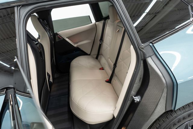 2024 BMW iX  - 23060056 - 13