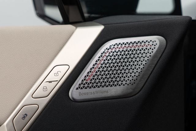 2024 BMW iX  - 23060056 - 15