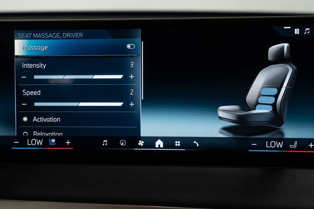 2024 BMW iX  - 23060056 - 26