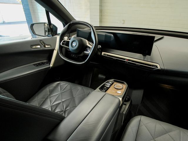 2024 BMW iX M60 AWD  - 23049965 - 13