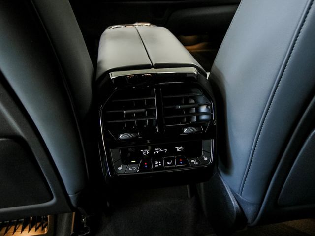 2024 BMW iX M60 AWD  - 23049965 - 25