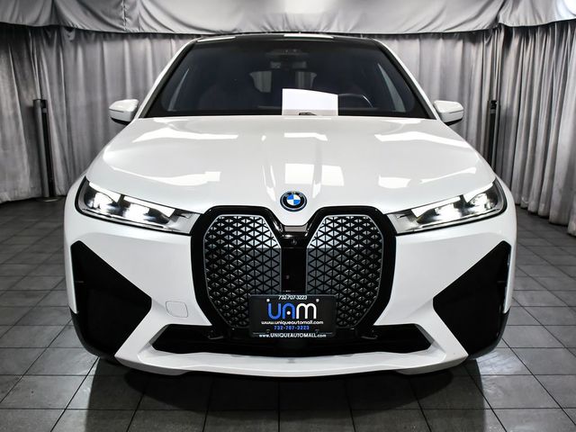 2024 BMW iX xDrive50 - 23050315 - 1