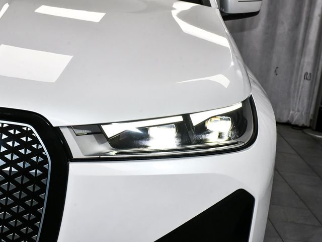 2024 BMW iX xDrive50 - 23050315 - 72