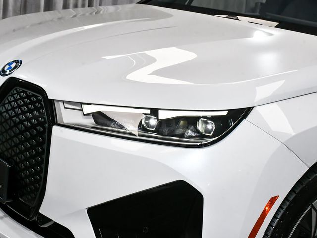 2024 BMW iX xDrive50 - 23050315 - 73