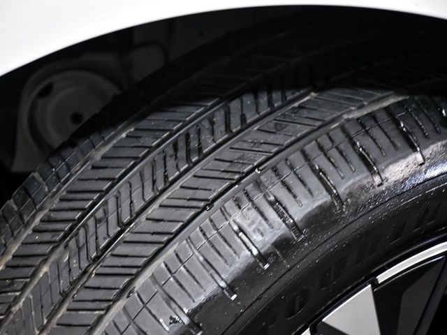 2024 BMW iX xDrive50 - 23050315 - 84