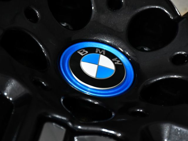 2024 BMW iX xDrive50 - 23050315 - 85