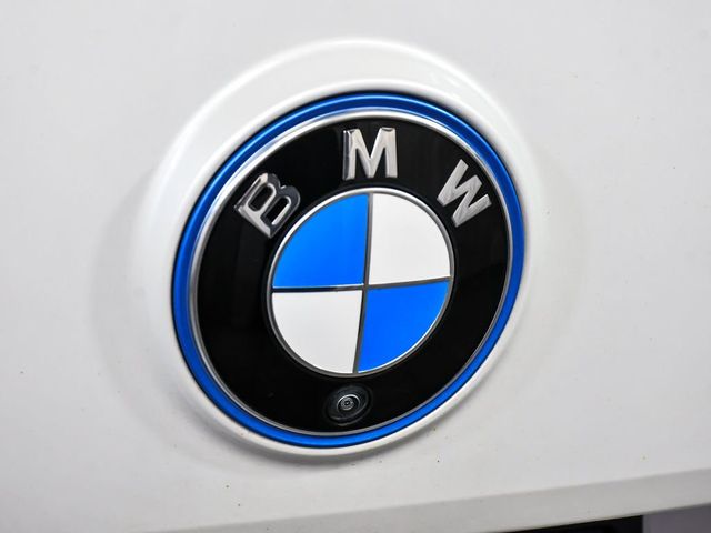 2024 BMW iX xDrive50 - 23050315 - 88