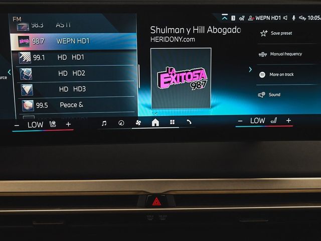 2024 BMW iX xDrive50 - 22984575 - 17