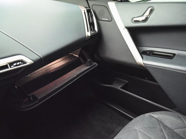 2024 BMW iX xDrive50 - 22984575 - 21
