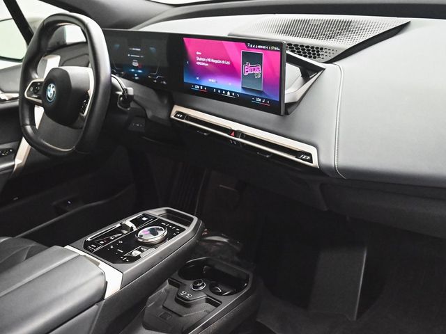 2024 BMW iX xDrive50 - 22984575 - 33