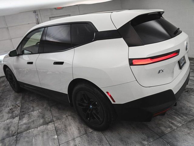 2024 BMW iX xDrive50 - 22986975 - 3