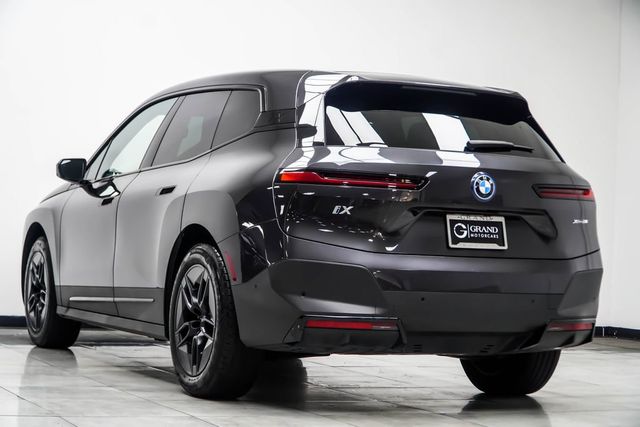 2024 BMW iX xDrive50 - 23060968 - 11