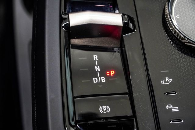 2024 BMW iX xDrive50 - 23060968 - 25