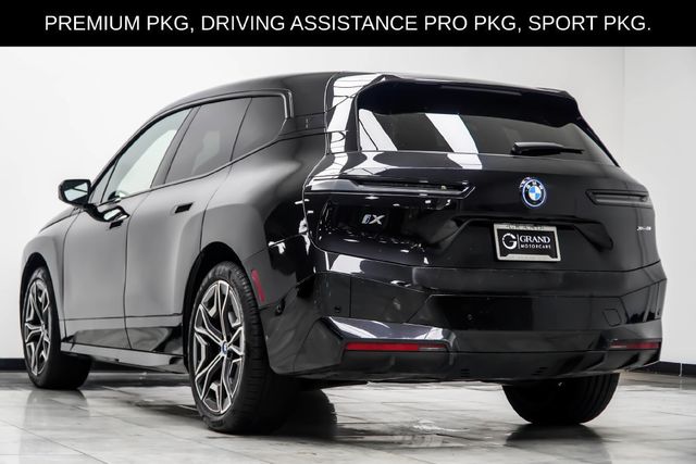 2024 BMW iX xDrive50 - 23085524 - 12