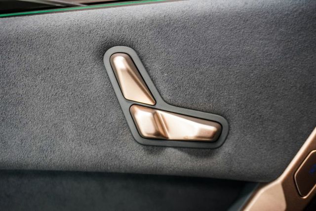 2024 BMW iX xDrive50 - 22975480 - 20