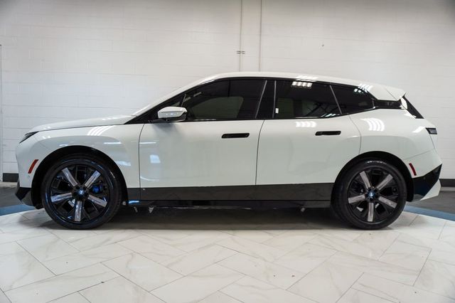2024 BMW iX xDrive50 - 22975480 - 31