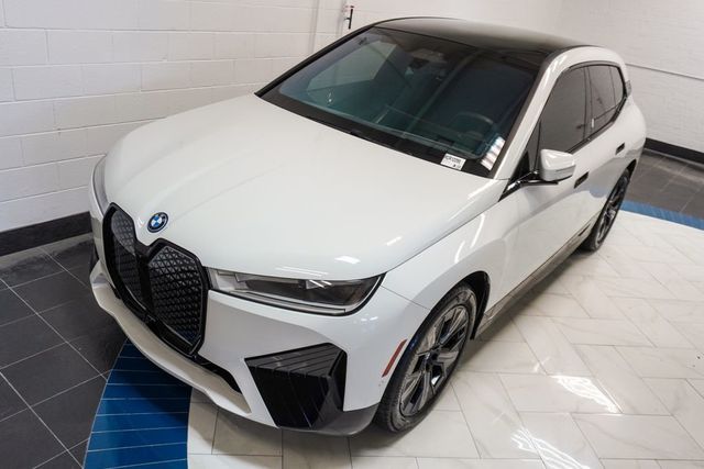 2024 BMW iX xDrive50 - 22975480 - 39