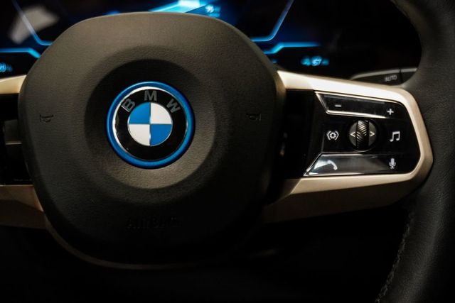 2024 BMW iX xDrive50 - 23069491 - 14