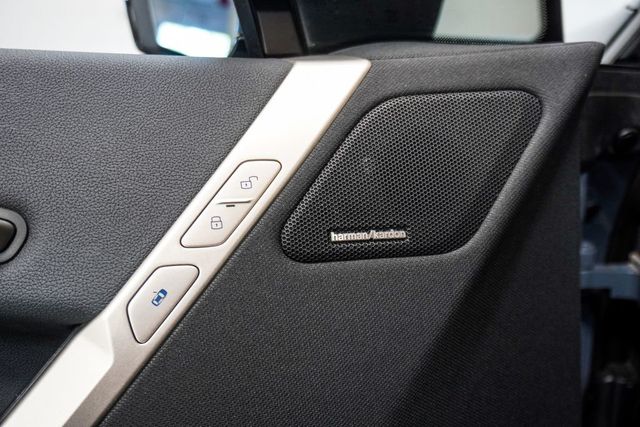 2024 BMW iX xDrive50 - 23069491 - 19