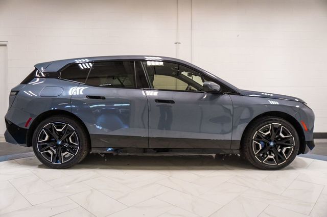 2024 BMW iX xDrive50 - 23069491 - 30