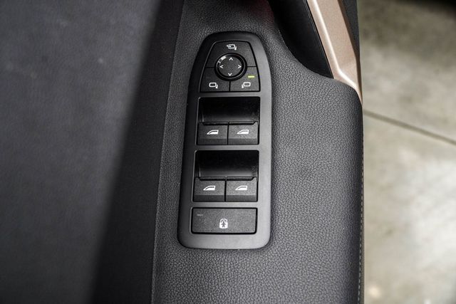 2024 BMW iX xDrive50 - 22999863 - 40