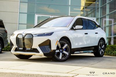 2024 BMW iX