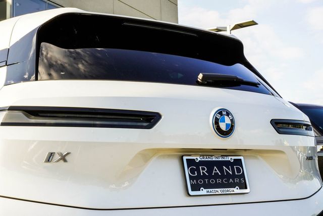 2024 BMW iX xDrive50 - 23067649 - 12