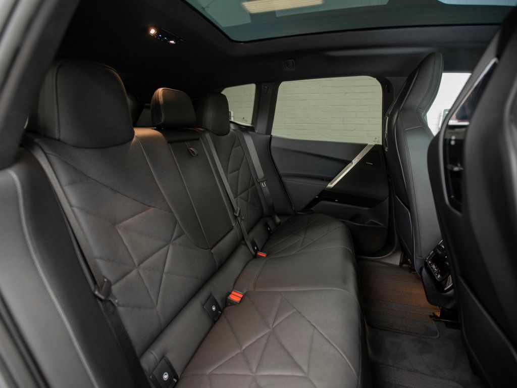 2024 Bmw iX photo 23