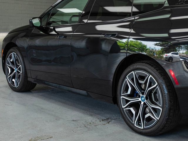 2024 BMW iX xDrive50 AWD  - 23038718 - 34