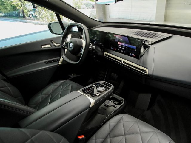 2024 BMW iX xDrive50 AWD - 23045934 - 13