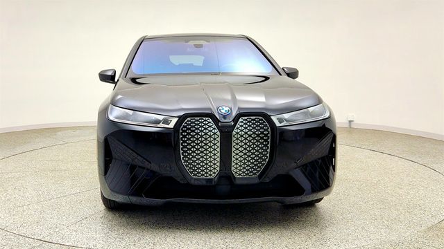 2024 BMW iX xDrive50 SAV w/ Driving Assist Pro, Prem Pkg & Air Suspension - 23038397 - 1