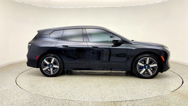 2024 BMW iX xDrive50 SAV w/ Driving Assist Pro, Prem Pkg & Air Suspension - 23038397 - 3