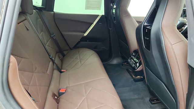 2024 BMW iX xDrive50 SAV with Sport, Driving Assist. Pro. & Convenience Pkgs - 22964004 - 20