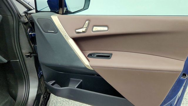 2024 BMW iX xDrive50 SAV with Sport, Driving Assist. Pro. & Convenience Pkgs - 22964004 - 23