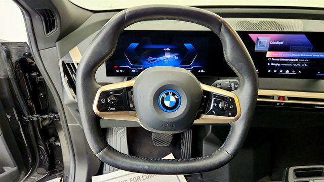 2024 BMW iX xDrive50 SAV w/ Premium, Sport & Driving Assistance Pro. Pkgs - 23011369 - 12