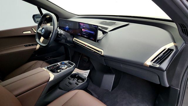 2024 BMW iX xDrive50 SAV w/ Premium, Sport & Driving Assistance Pro. Pkgs - 23011369 - 23