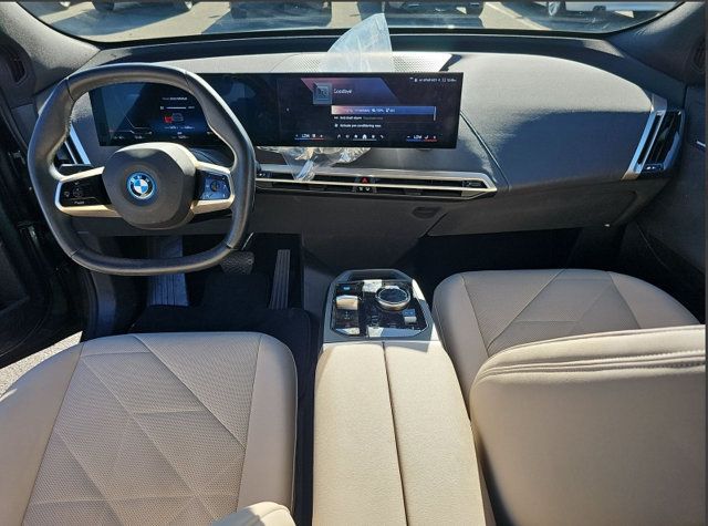 2024 BMW iX xDrive50 Sports Activity Vehicle - 23093134 - 4