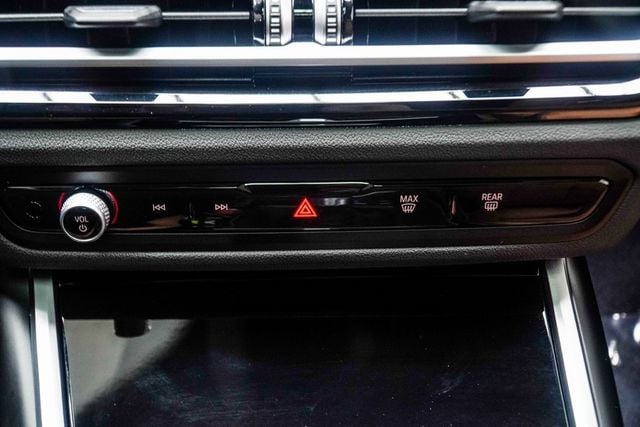 2024 BMW M2 Base - 22968637 - 23