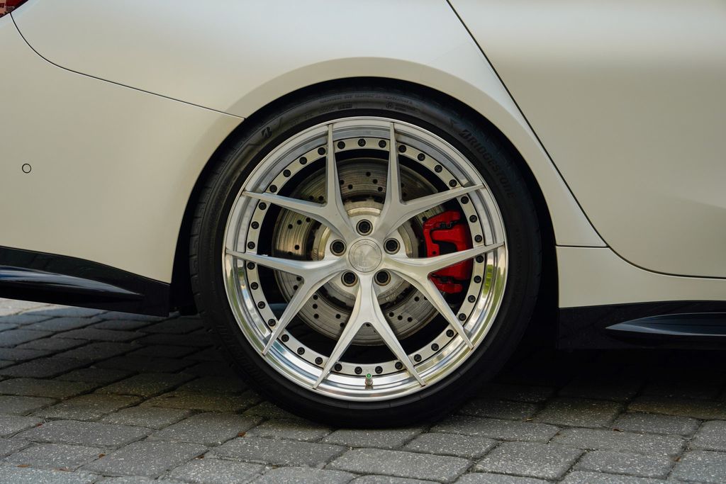 2024 BMW M3 Competition xDrive - 22984698 - 31