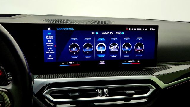 2024 BMW M4 Competition xDrive Convertible w/ Executive & Parking Assist Pkg - 23035687 - 17