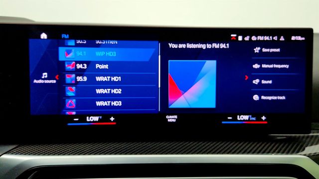 2024 BMW M4 Competition xDrive Convertible w/ Executive & Parking Assist Pkg - 23035687 - 19