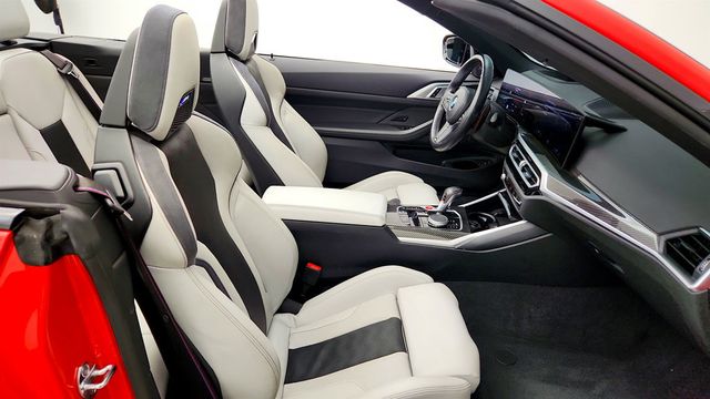2024 BMW M4 Competition xDrive Convertible w/ Executive & Parking Assist Pkg - 23035687 - 24