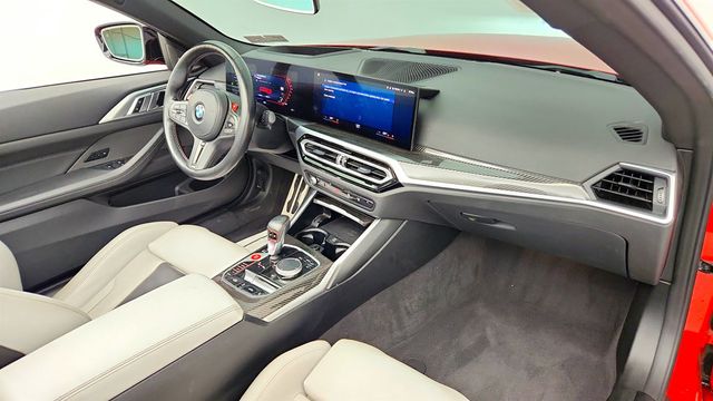 2024 BMW M4 Competition xDrive Convertible w/ Executive & Parking Assist Pkg - 23035687 - 25