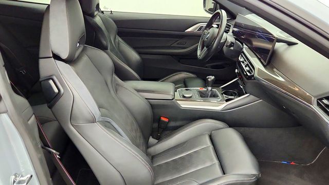 2024 BMW M4 oupe w/ M Dual-Spoke Wheels, Executive Pkg & Icon LED - 23087139 - 24