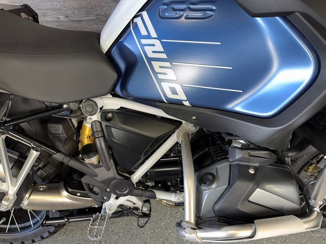 2024 BMW R 1250 GS Adventure One Owner! - 23030728 - 7