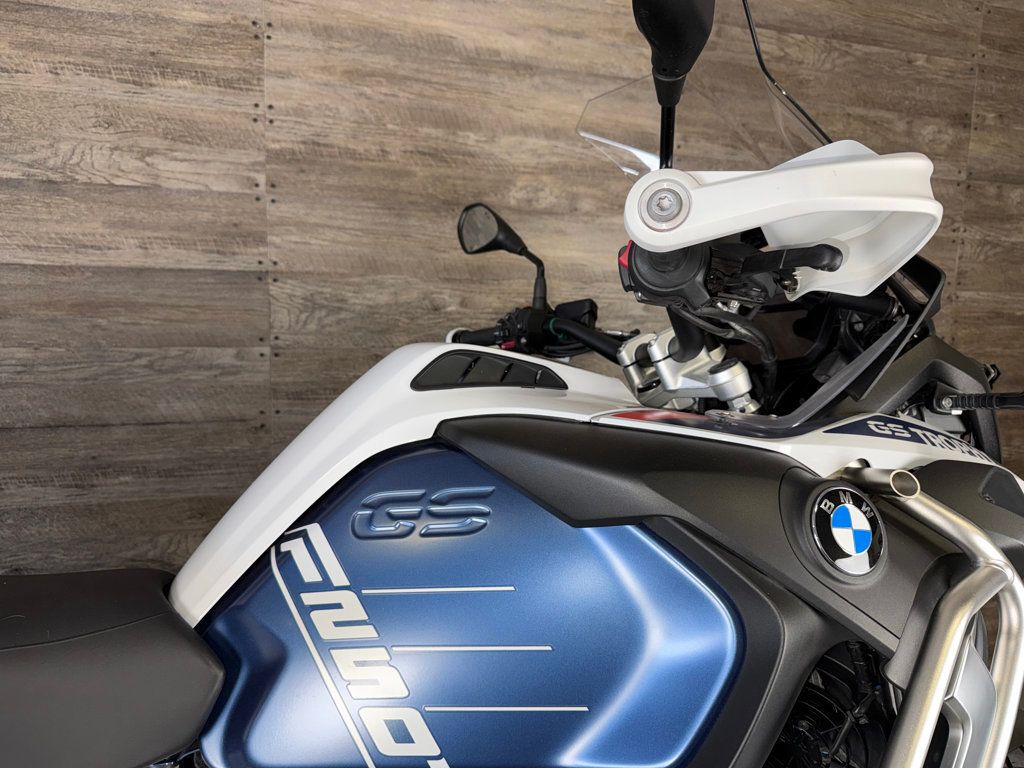 2024 BMW R 1250 GS Adventure One Owner! - 23037459 - 5