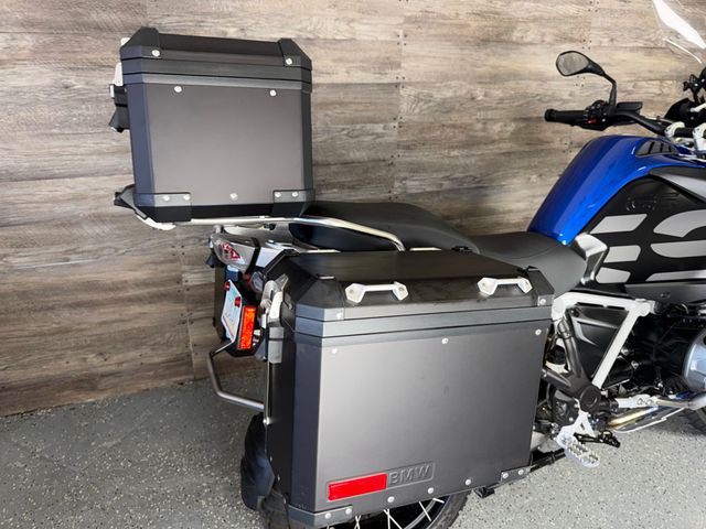 2024 BMW R 1250 GS Adventure One Owner! - 23037516 - 9