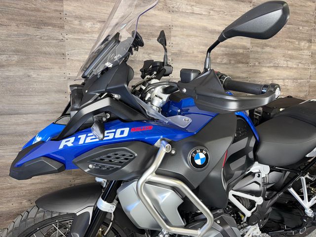 2024 BMW R 1250 GS Adventure One Owner! - 23037516 - 13