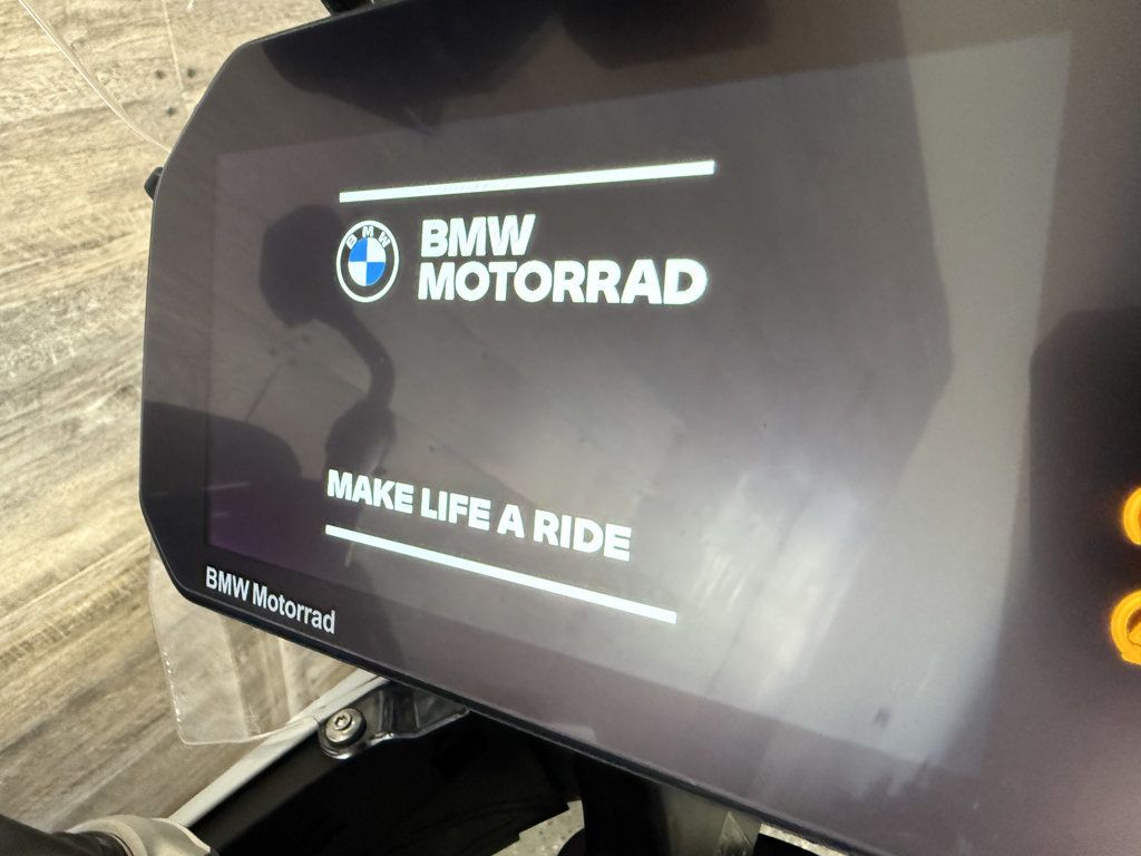2024 BMW R 1300 GS SUPER CLEAN! - 23075258 - 11